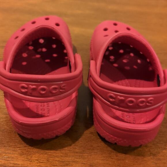 Crocs classic clogs RED toddler size C6 NEW NNT - Picture 6 of 8
